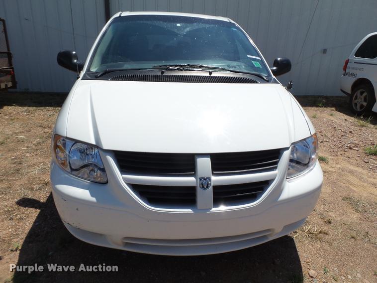 image for item DL9033 2007 Dodge Grand Caravan van