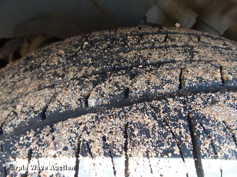 image for item DL9033 2007 Dodge Grand Caravan van