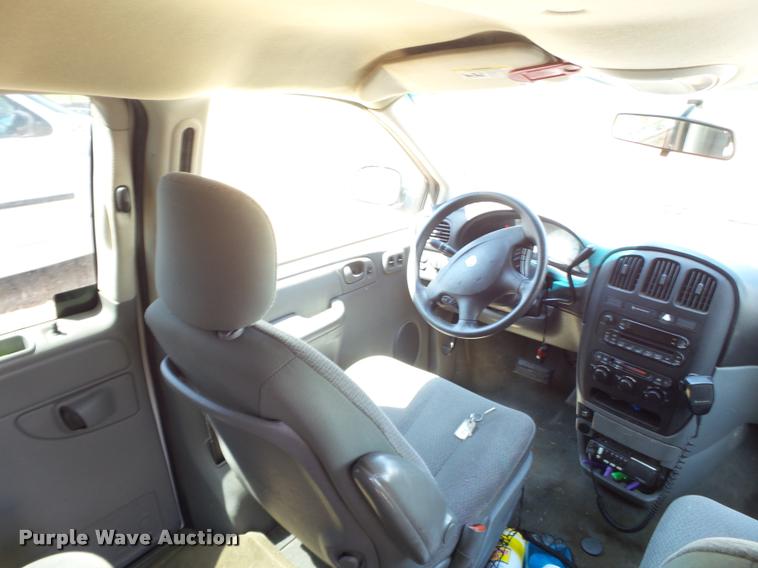 image for item DL9033 2007 Dodge Grand Caravan van