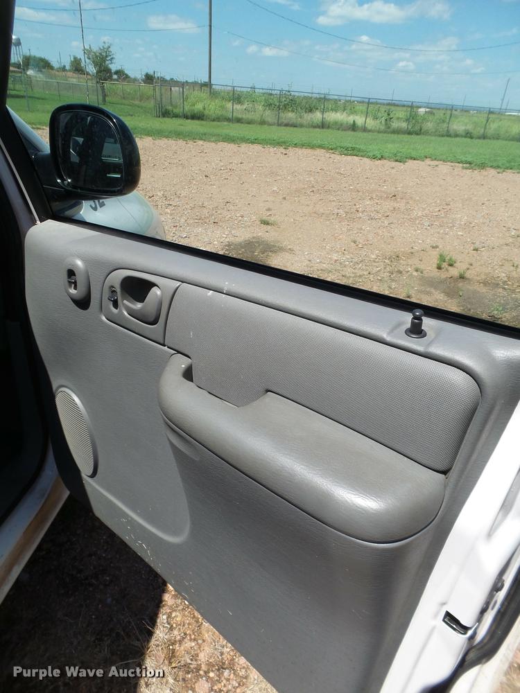 image for item DL9033 2007 Dodge Grand Caravan van