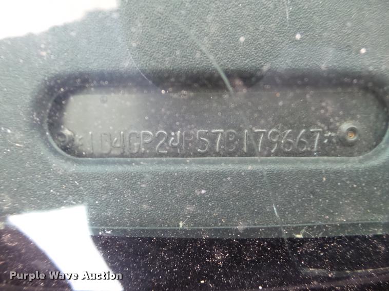 image for item DL9035 2007 Dodge Grand Caravan van