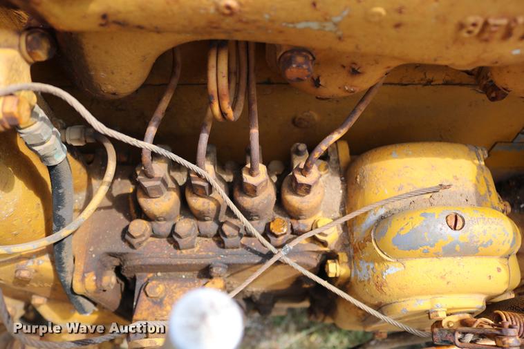 image for item DM9295 Caterpillar D315 four cylinder diesel engine