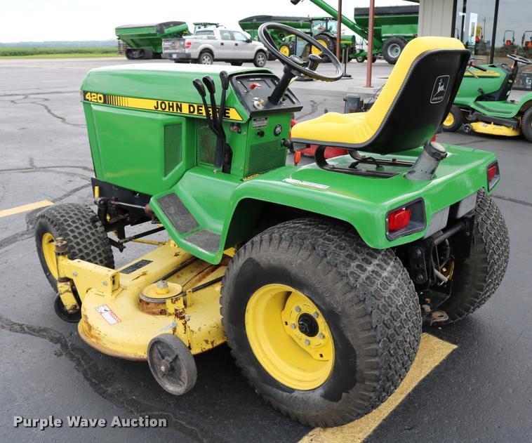image for item DM9301 1986 John Deere 420 lawn mower