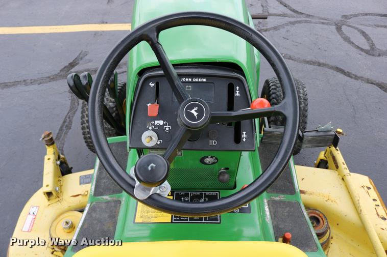 image for item DM9301 1986 John Deere 420 lawn mower