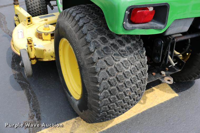 image for item DM9301 1986 John Deere 420 lawn mower