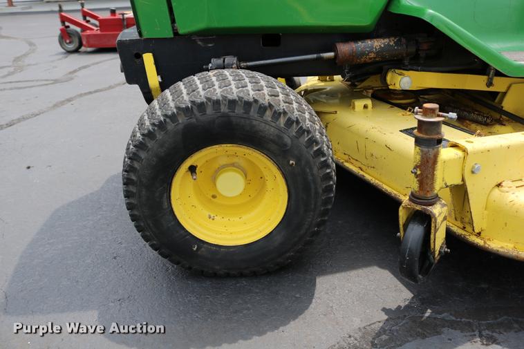 image for item DM9301 1986 John Deere 420 lawn mower