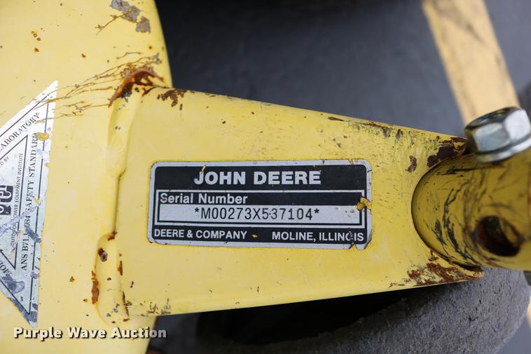 image for item DM9301 1986 John Deere 420 lawn mower