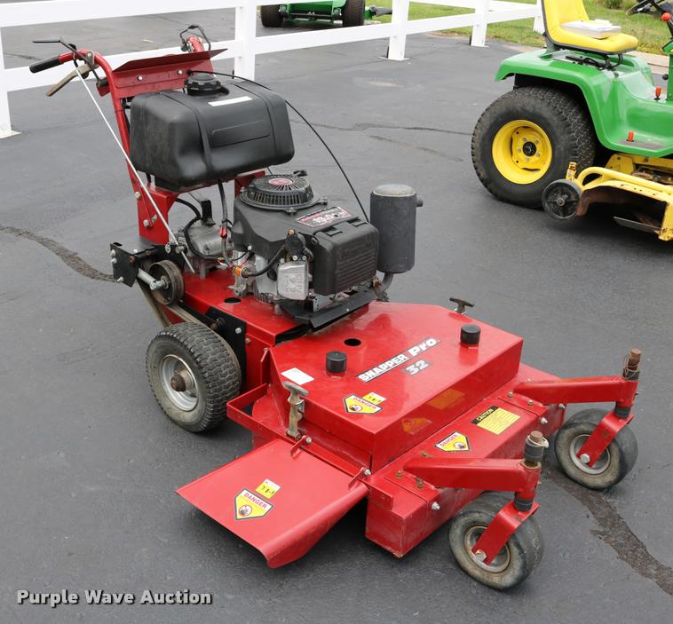 image for item DM9302 Snapper Pro 32 lawn mower