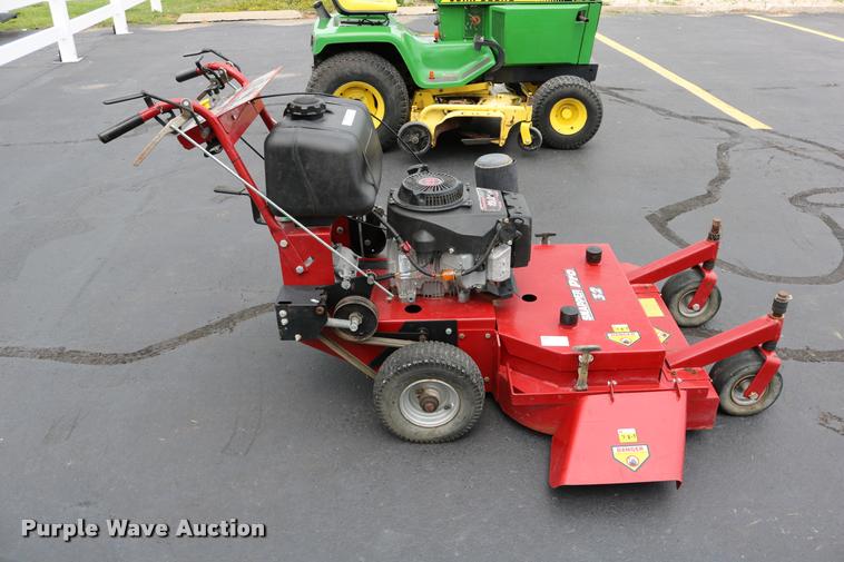 image for item DM9302 Snapper Pro 32 lawn mower