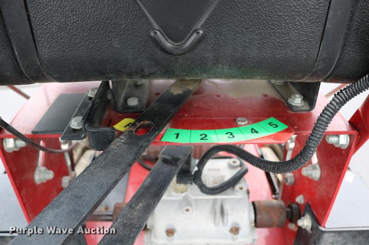 image for item DM9302 Snapper Pro 32 lawn mower