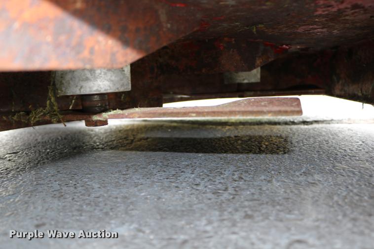 image for item DM9302 Snapper Pro 32 lawn mower