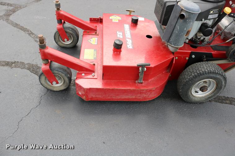 image for item DM9302 Snapper Pro 32 lawn mower