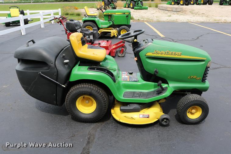 image for item DM9303 John Deere LTR180 lawn mower