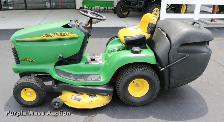 image for item DM9303 John Deere LTR180 lawn mower