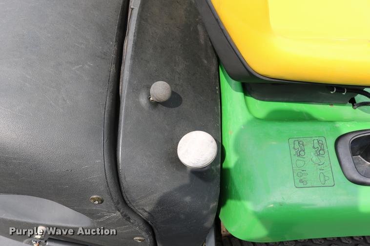 image for item DM9303 John Deere LTR180 lawn mower