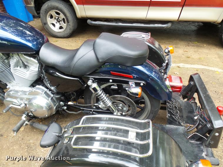 image for item DP9728 2013 Harley Davidson XL883L motorcycle with Voyager tricycle kit