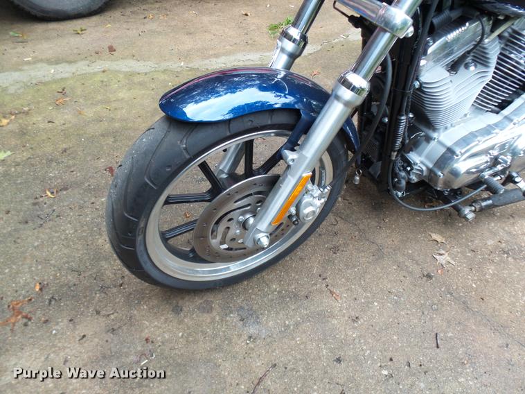 image for item DP9728 2013 Harley Davidson XL883L motorcycle with Voyager tricycle kit