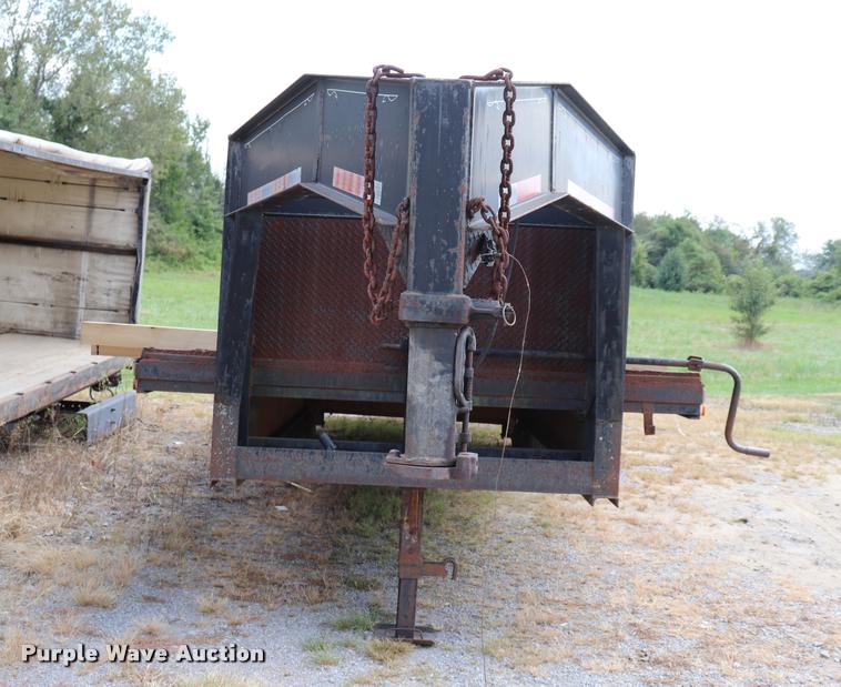 image for item DQ9356 1997 Nost equipment trailer