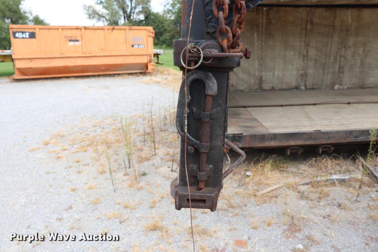 image for item DQ9356 1997 Nost equipment trailer