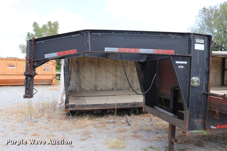 image for item DQ9356 1997 Nost equipment trailer