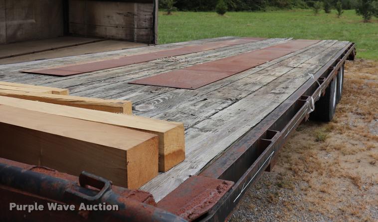 image for item DQ9356 1997 Nost equipment trailer