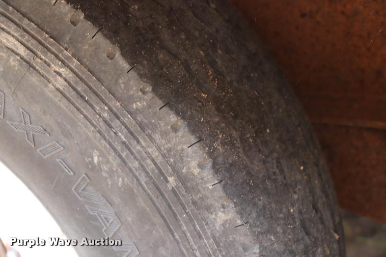 image for item DQ9356 1997 Nost equipment trailer