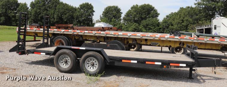 image for item DQ9395 2007 Starlite H2Dove6 equipment trailer