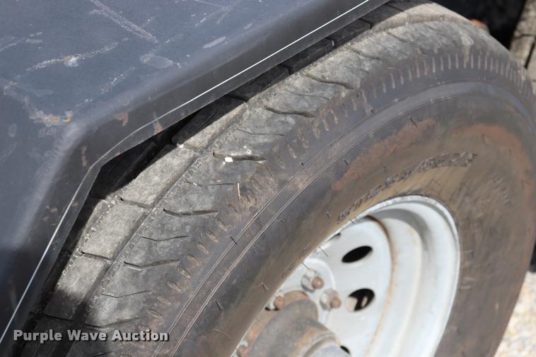 image for item DQ9395 2007 Starlite H2Dove6 equipment trailer