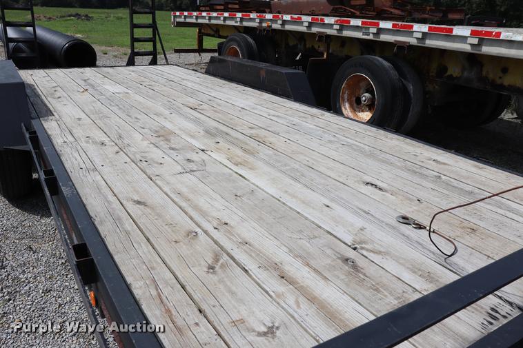 image for item DQ9395 2007 Starlite H2Dove6 equipment trailer