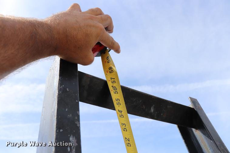 image for item DQ9395 2007 Starlite H2Dove6 equipment trailer