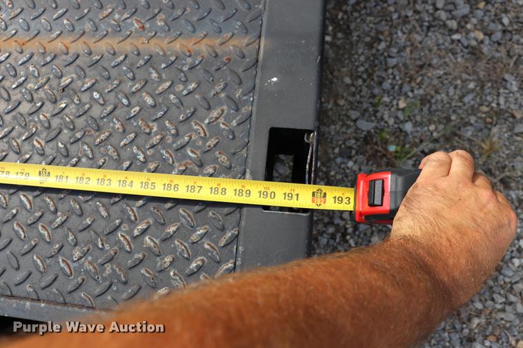 image for item DQ9397 Omaha steel flatbed