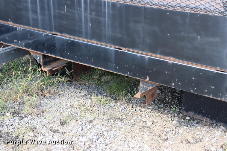 image for item DQ9397 Omaha steel flatbed