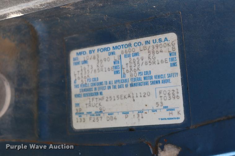 image for item DQ9417 1984 Ford F250 pickup truck