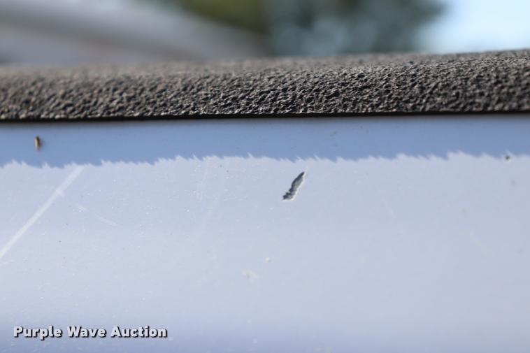 image for item DQ9422 2002 Chevrolet Silverado 2500HD LT Crew Cab pickup truck