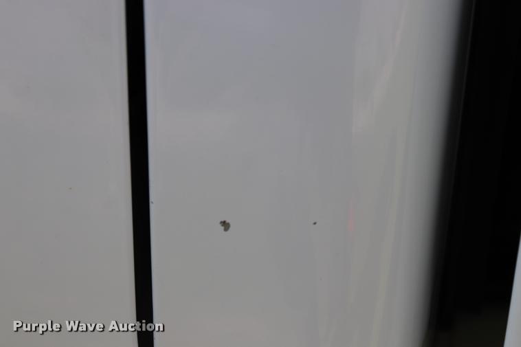 image for item DQ9422 2002 Chevrolet Silverado 2500HD LT Crew Cab pickup truck