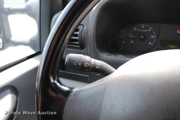 image for item DQ9441 2007 Ford F250 Super Duty Crew Cab pickup truck