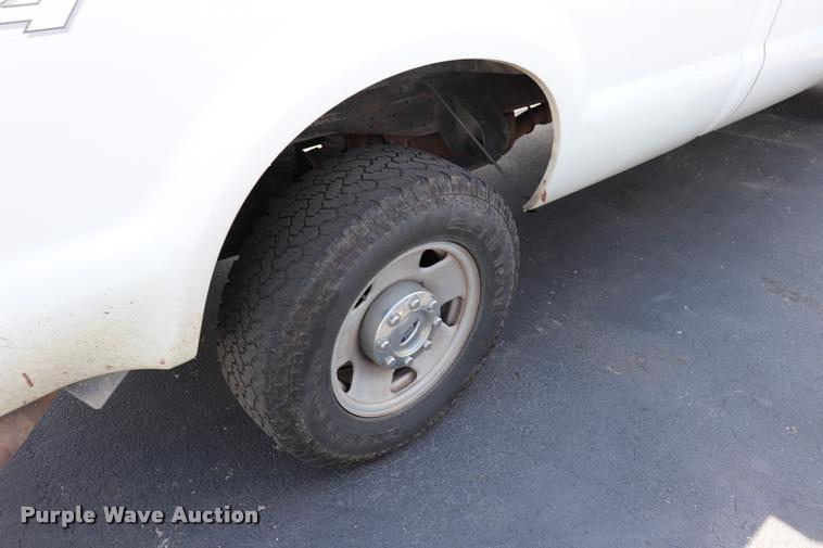 image for item DQ9441 2007 Ford F250 Super Duty Crew Cab pickup truck