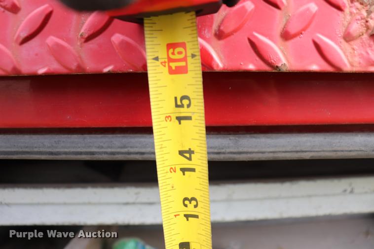 image for item DQ9442 Hastings utility bed with crane