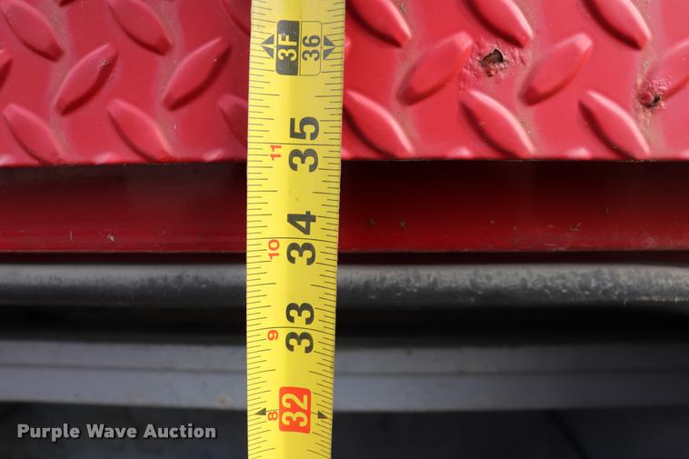 image for item DQ9442 Hastings utility bed with crane