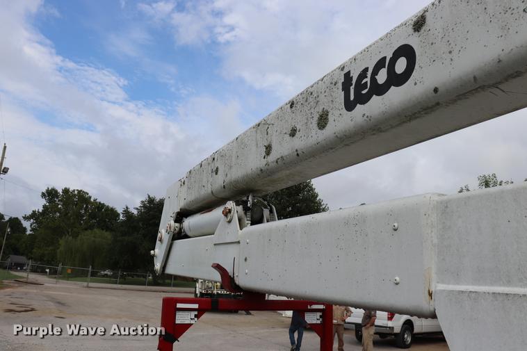 image for item DQ9442 Hastings utility bed with crane