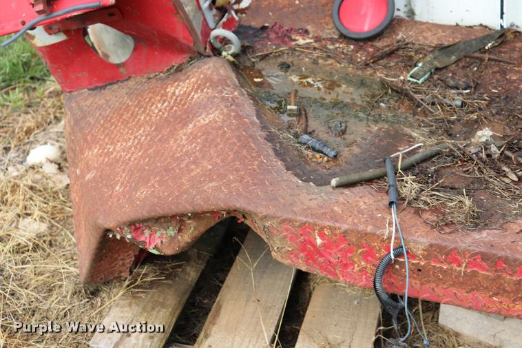 image for item DQ9442 Hastings utility bed with crane