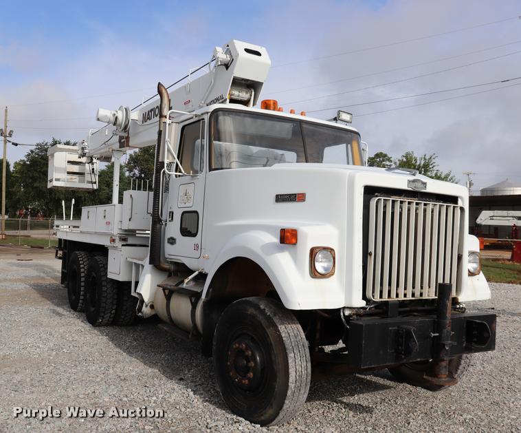 image for item DQ9443 1984 Autocar 875 crane truck