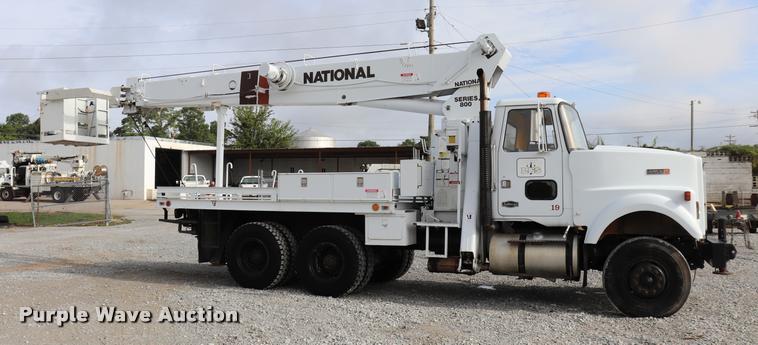 image for item DQ9443 1984 Autocar 875 crane truck