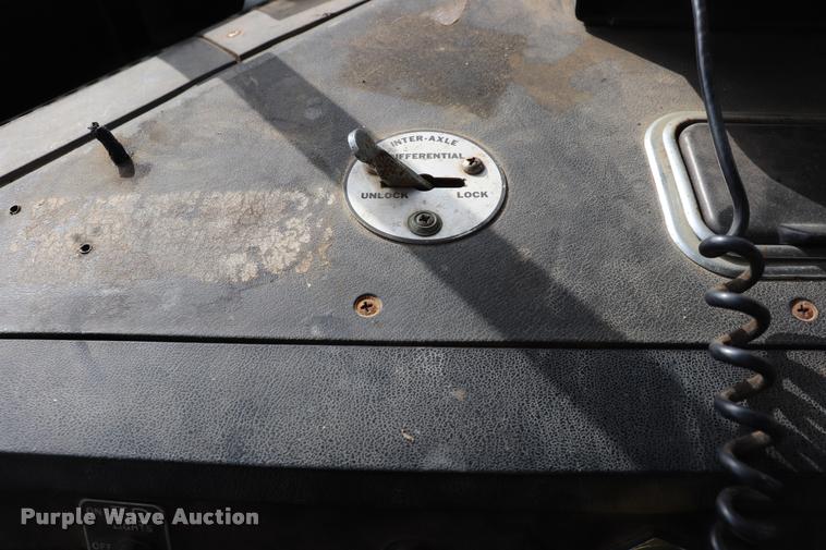 image for item DQ9443 1984 Autocar 875 crane truck