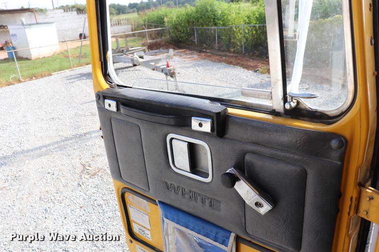 image for item DQ9443 1984 Autocar 875 crane truck