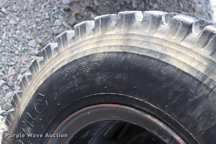 image for item DQ9443 1984 Autocar 875 crane truck