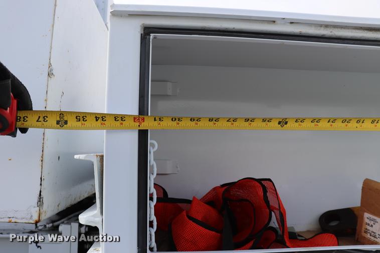 image for item DQ9443 1984 Autocar 875 crane truck