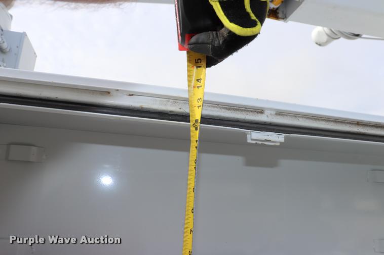 image for item DQ9443 1984 Autocar 875 crane truck