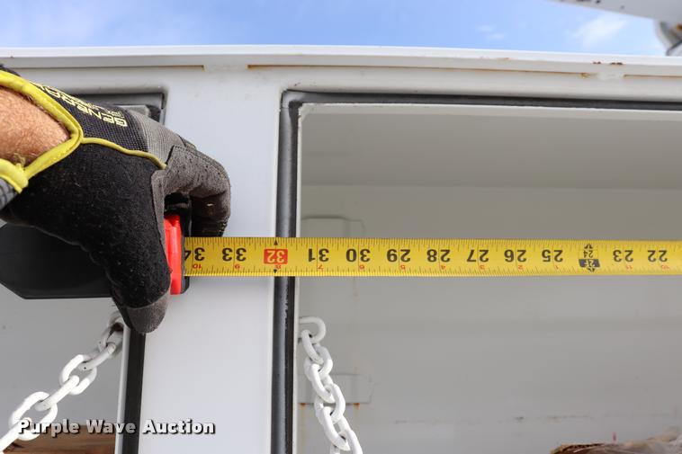 image for item DQ9443 1984 Autocar 875 crane truck