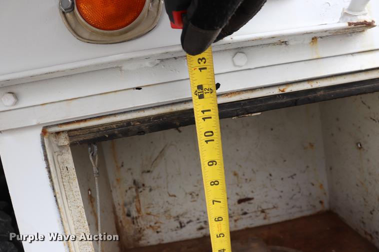 image for item DQ9443 1984 Autocar 875 crane truck